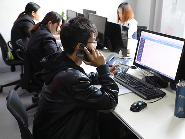 辦公區(qū)域 辦公區(qū)域